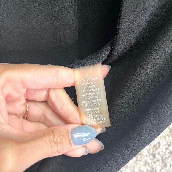 Calvin Klein Jumpsuit Women’s 2 Black Faux Wrap V-Neck Sleeveless - Picture 8 of 9